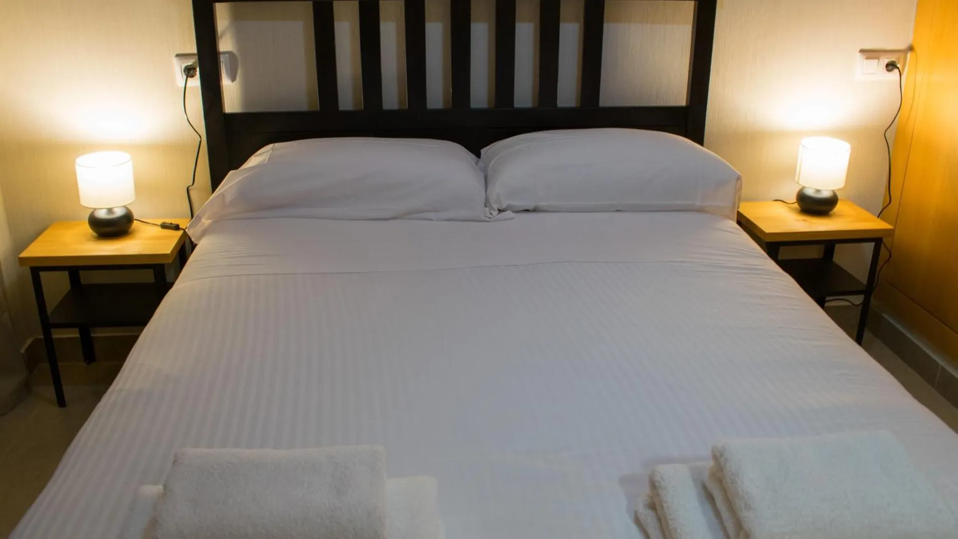 Allo Apartments Caballeros II Centro 1 Habitacion 赫雷斯 西班牙